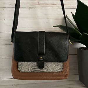 Fossil Crossbody Bag 🔥